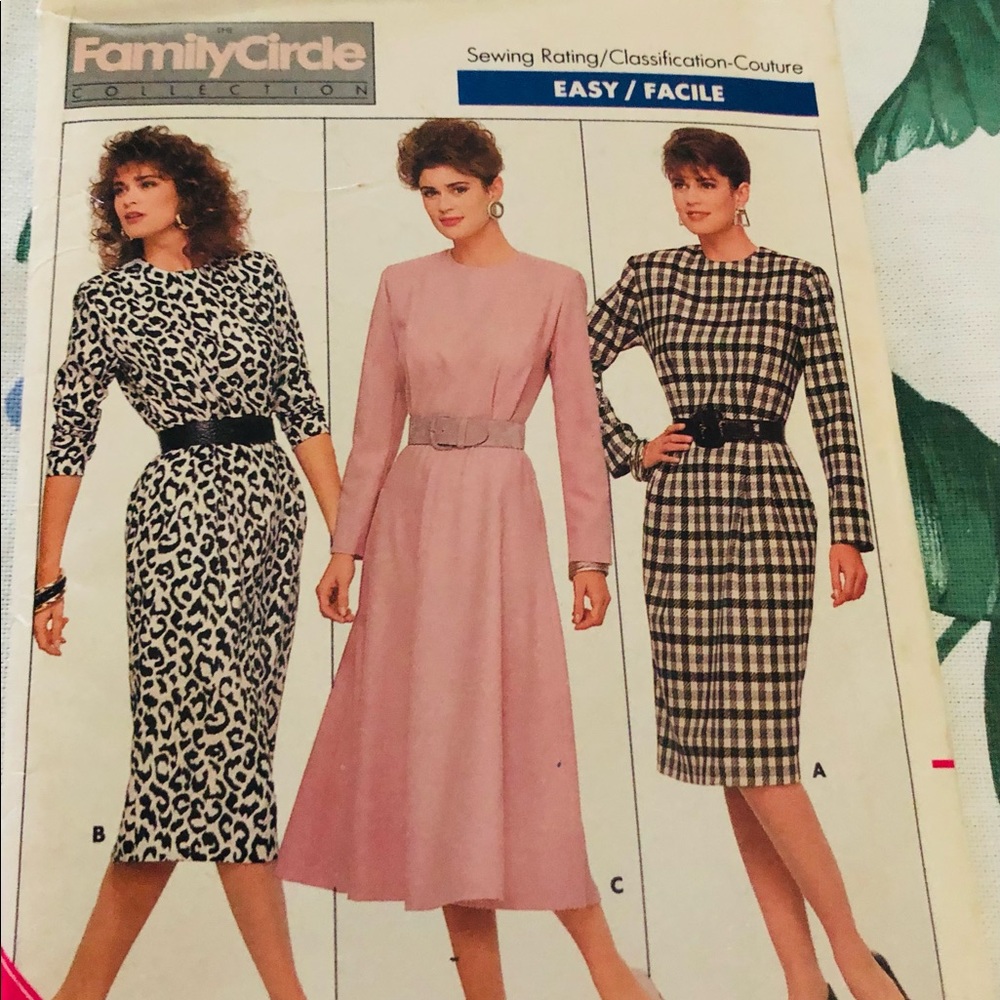 - Vintage Butterick 5756 family circle sewing pattern petite dress.…